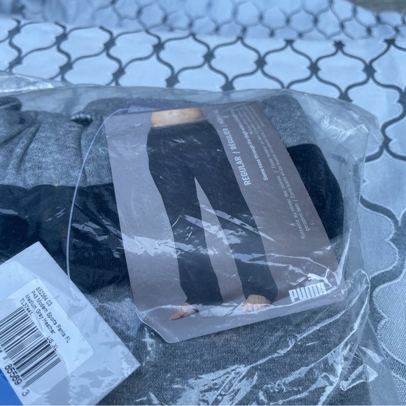 NWT Mens Puma Modern Sports Pants size XL - Picture 2 of 6